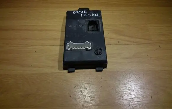 Dacia Logan I Other control units/modules 8200296328A