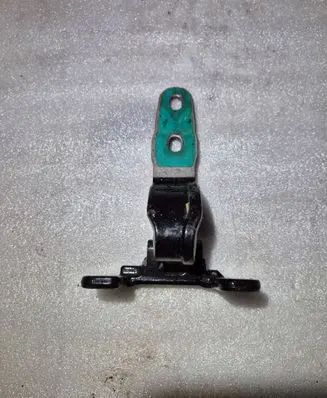 Mercedes-Benz E W213 Loading door upper hinge 
