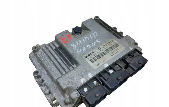 Renault Scenic II - Grand scenic II Engine control unit/module 8200558304 0281012769 8200391966