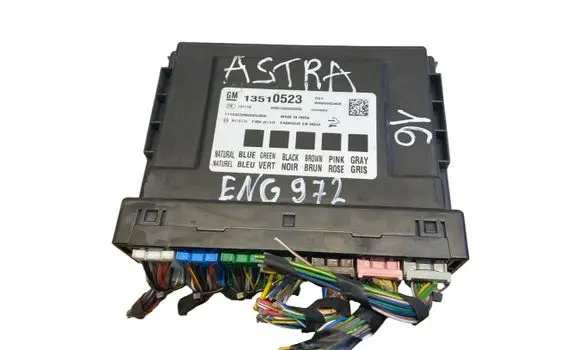 Opel Astra K Comfort/convenience module 13510523 F00HJ01515