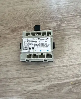 Mercedes-Benz E W238 Door control unit/module A2389007100