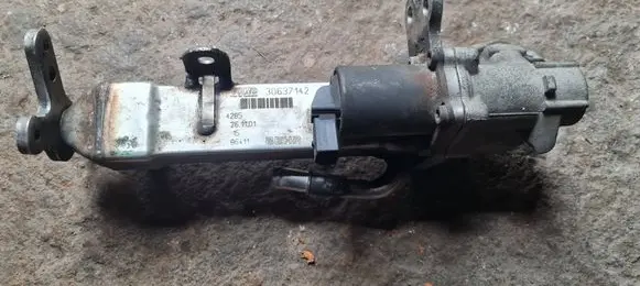 Volvo S60 EGR valve cooler 30637142 4285 96411