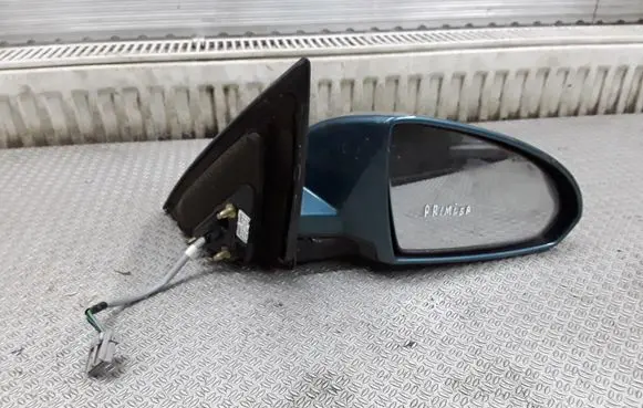 Nissan Primera Front door electric wing mirror 96301