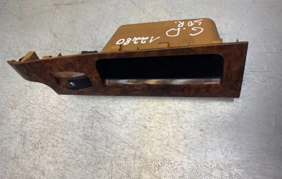 KIA Sorento Electric window control switch