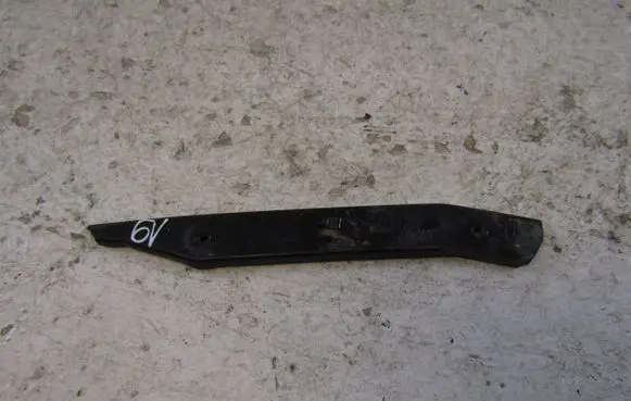 Skoda Fabia Mk3 (NJ) Front bumper mounting bracket 6V0807050