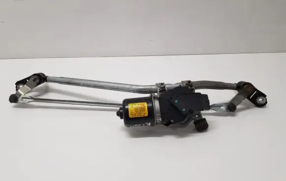 Front wiper linkage