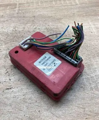 Rover 214 - 216 - 220 Fuse module YWC104500 52010268D