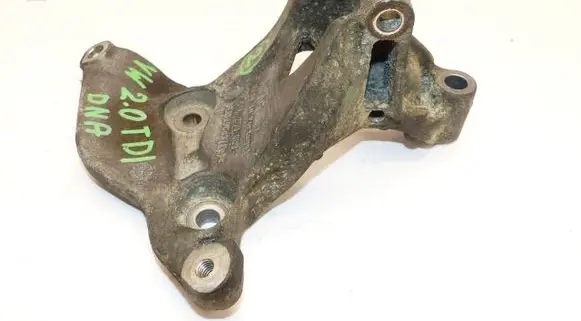 Volkswagen Crafter Engine mounting bracket 04L260089