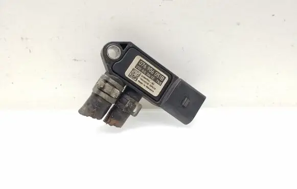 Skoda Octavia Mk2 (1Z) Air pressure sensor 076906051B 076906051