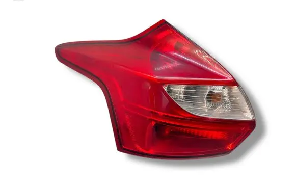 Ford Focus Rear/tail lights 14600