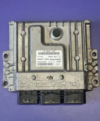 Ford Mondeo MK IV Engine control unit/module 97RI010012 4095SA13190340 28334095