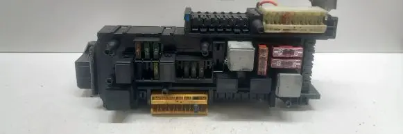 Mercedes-Benz C W204 SAM control unit A2045458401 2045458401