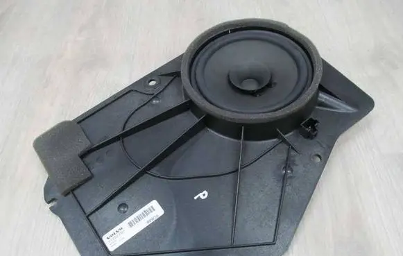 Volvo C30 Rear door speaker 31252250 34701