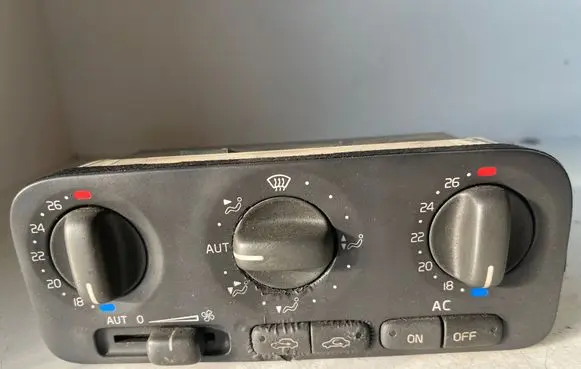 Volvo S70 V70 V70 XC Climate control unit 9171799 98YW406