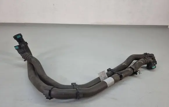 Jaguar F-Pace Engine coolant pipe/hose GX7318C266AE