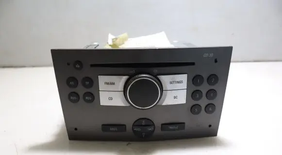 Radio/GPS head unit trim