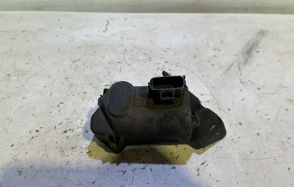 Volvo V70 Intake manifold valve actuator/motor 30756100