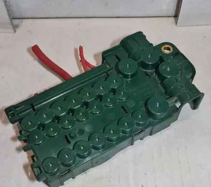 BMW 5 E39 Fuse module 61138370640
