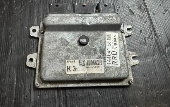 Nissan Juke I F15 Engine control unit/module ECU MEC940300 141041