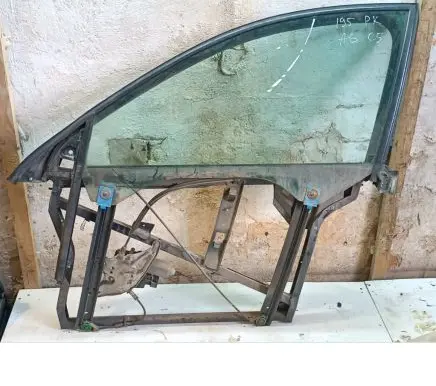 Audi A6 S6 C5 4B Front door window/glass frame 4B0837753A 4B0959801E