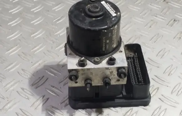Audi TT Mk1 ABS Pump 8N0614517E 10020600324 00000705D0