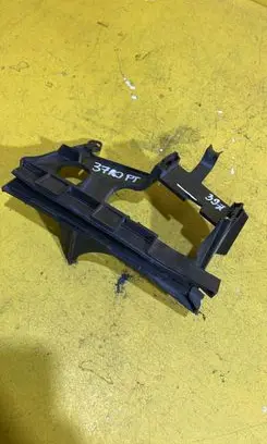 Ford Mondeo MK IV Loading door lock 7S7A266B30