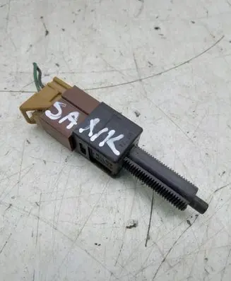 Clutch pedal sensor