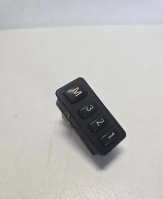 BMW 5 E39 Seat control switch 8352160