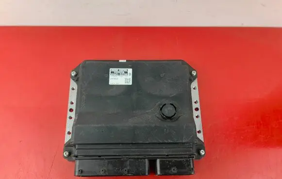 Lexus IS 220D-250-350 Engine control unit/module 8966153700