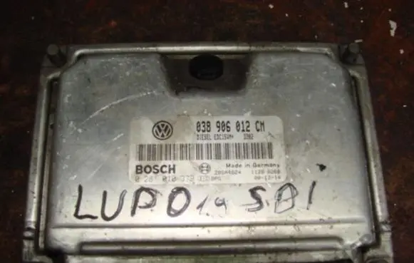 Audi A3 S3 8P Engine control unit/module 0281010379VW