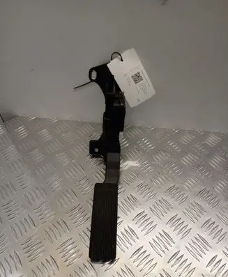 Jeep Grand Cherokee Accelerator throttle pedal 52124785AE 93409700