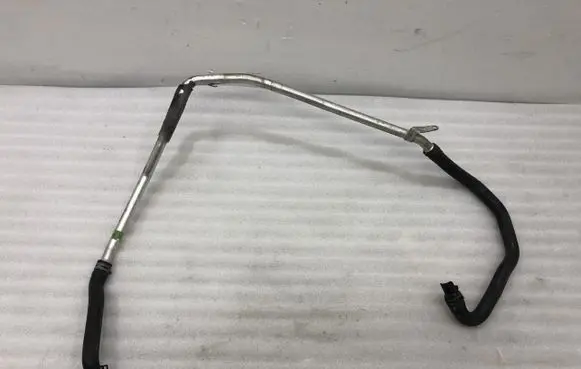 Mercedes-Benz E W211 Engine coolant pipe/hose A2048305796