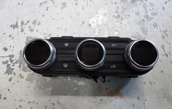 Renault Kangoo III Climate control unit 275106658R 10069060 01022216232917C12