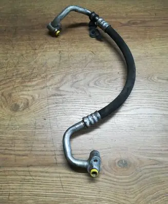 Volkswagen Jetta V Air conditioning (A/C) pipe/hose 1K0820721C