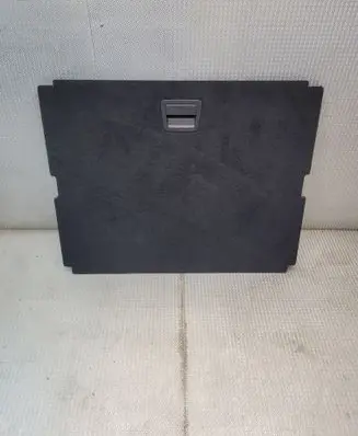 Trunk/boot floor carpet liner