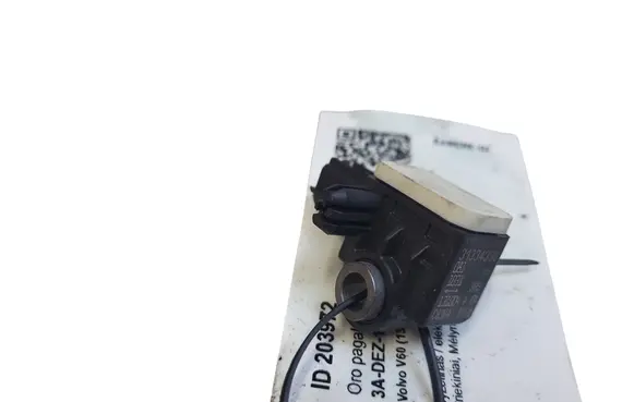 Volvo V60 Airbag deployment crash/impact sensor 31334336