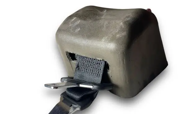 Citroen C3 Picasso Rear seatbelt 96817099