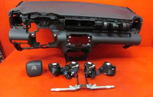 Citroen C3 Aircross Dashboard 98118757ZD 39194188 39194187