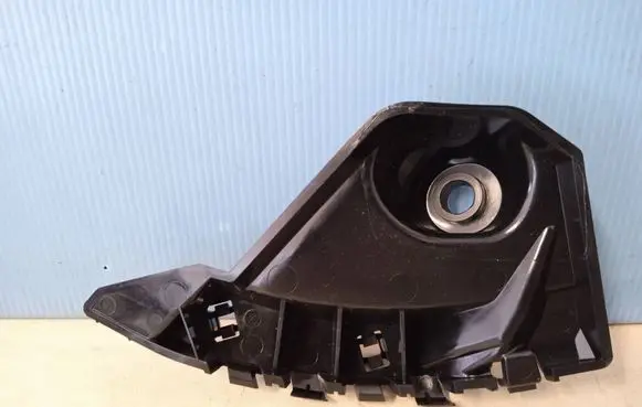 Tesla Model X Front bumper mounting bracket 109579300B
