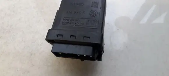 BMW 5 E39 Glow plug pre-heat relay 72RB510 2246919
