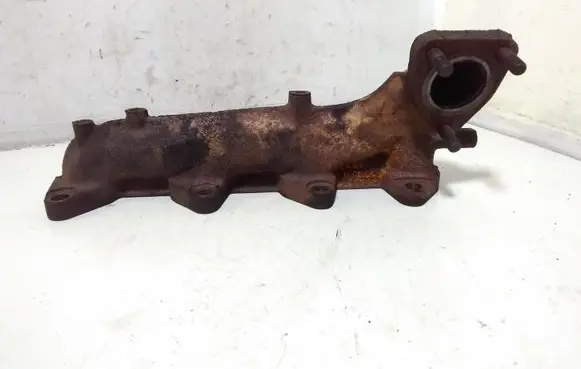 Toyota Corolla Verso E121 Exhaust manifold