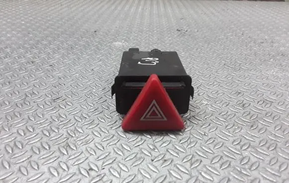 Audi A3 S3 8L Hazard light switch 8L0941509B