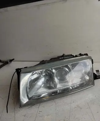 Skoda Octavia Mk1 (1U) Headlight/headlamp 1U1941015 YU3X13006