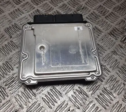 Opel Insignia A Engine control unit/module E9155577619 2127905 0281017453
