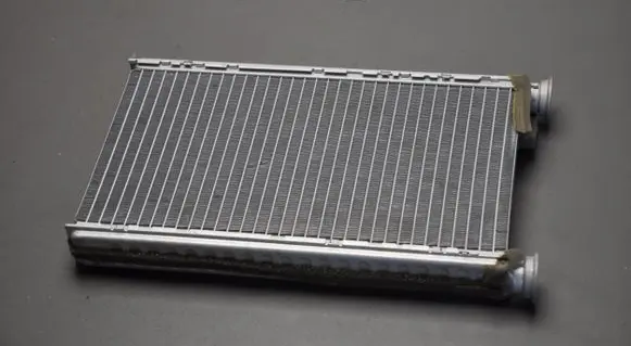 Ford Mustang VI Coolant radiator T1000262J