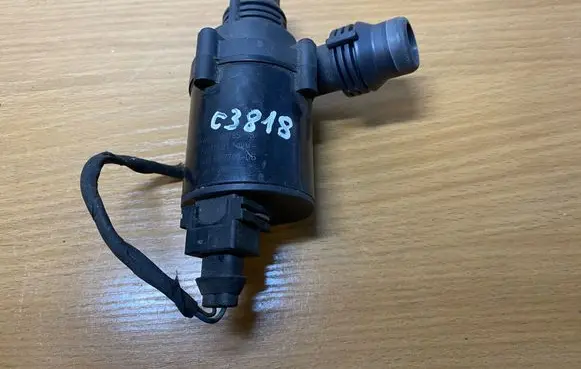 BMW 5 E60 E61 Electric auxiliary coolant/water pump 691770005 C3818