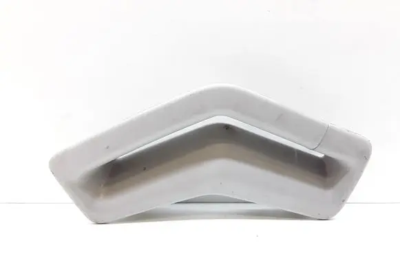 Volvo V70 Seat belt trim 