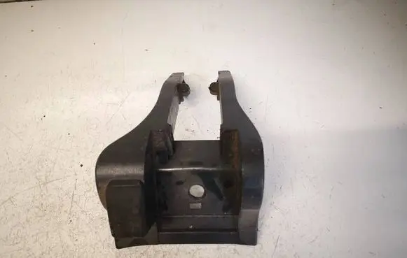 Mercedes-Benz E W211 Rear seat side bottom trim A2119200686