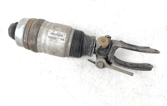 Audi Q7 4L Front air suspension shock absorber 7L8616040D