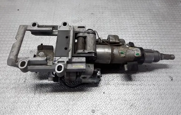 Audi A8 S8 D2 4D Steering wheel axle